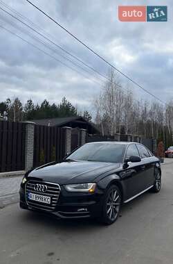 Седан Audi A4 2015 в 