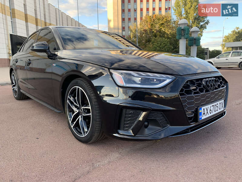 Седан Audi A4 2023 в Харькове