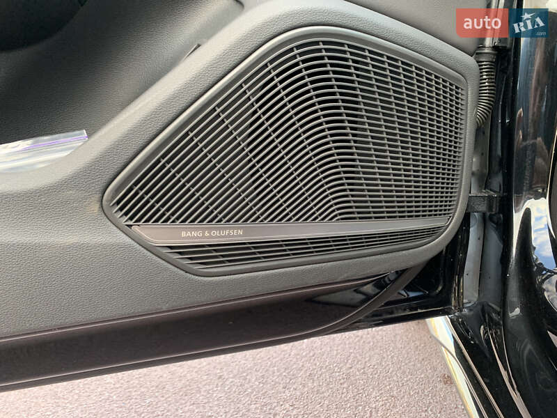 Седан Audi A4 2023 в Харькове