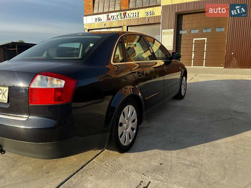 Седан Audi A4 2002 в Львове
