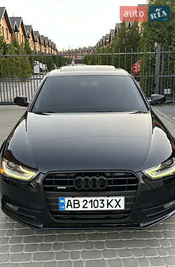 Седан Audi A4 2012 в 