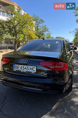 Седан Audi A4 2013 в 