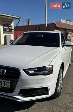 Седан Audi A4 2015 в Львове