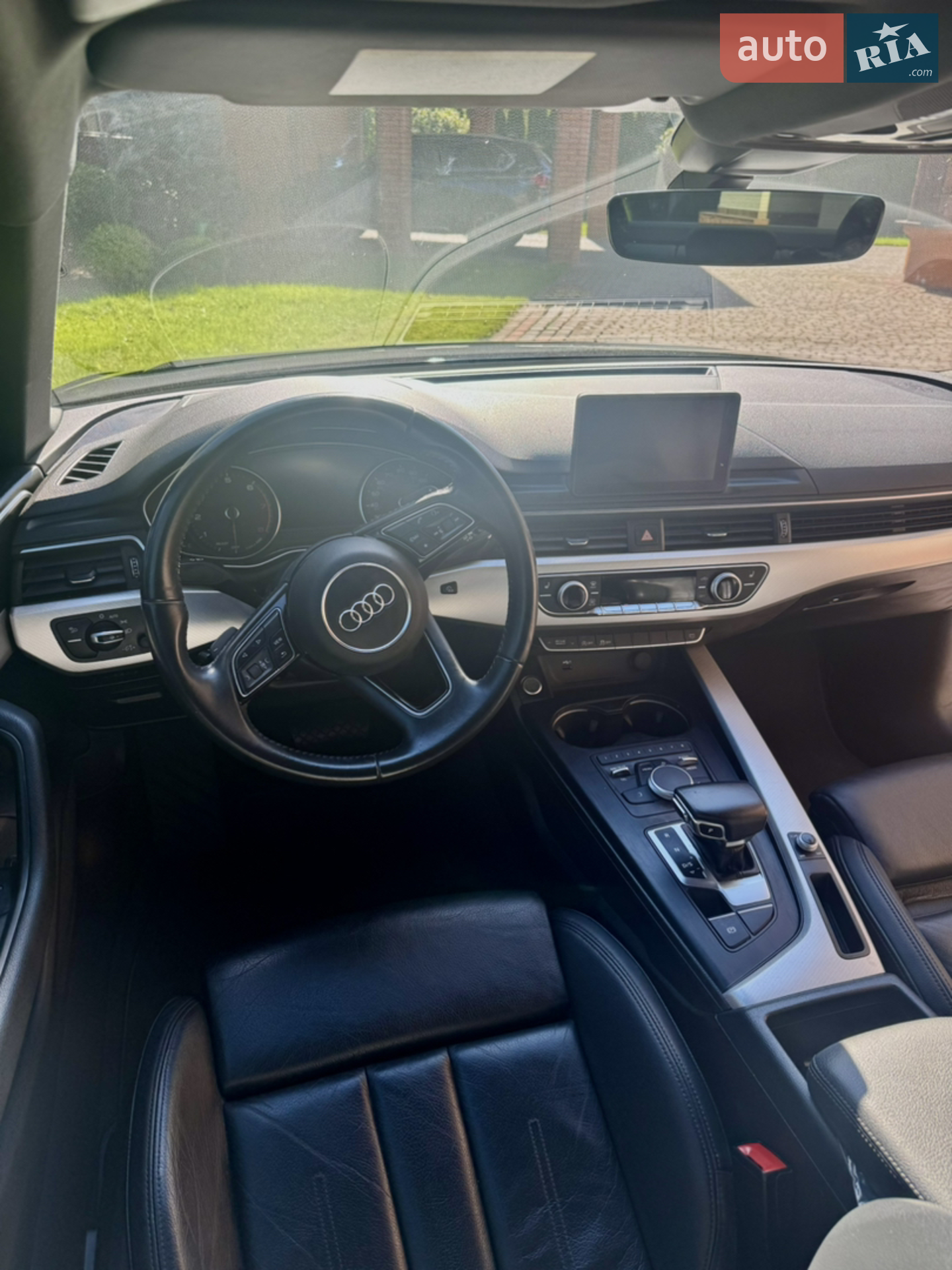 Audi A4 2018 VIN WAUGMAF41KN004404 фото оголошення 23 з 48