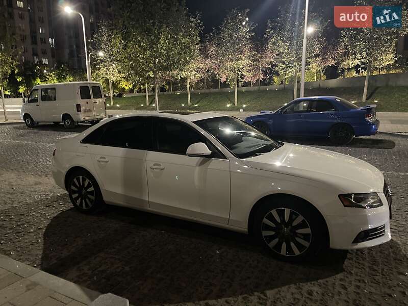 Седан Audi A4 2008 в Днепре