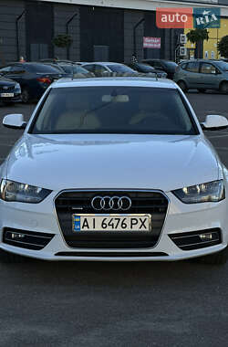 Седан Audi A4 2012 в 