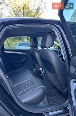 Седан Audi A4 2014 в 