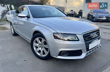 Седан Audi A4 2011 в 