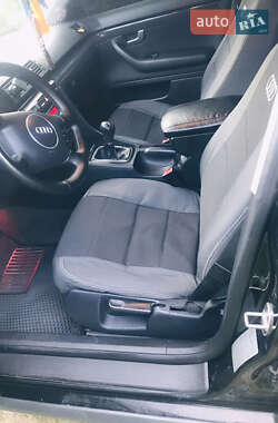 Универсал Audi A4 2003 в 