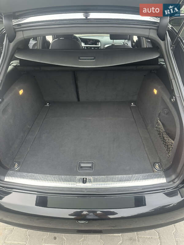 Универсал Audi A4 2013 в Хотине