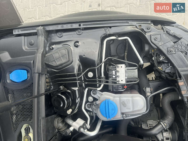 Универсал Audi A4 2013 в Хотине