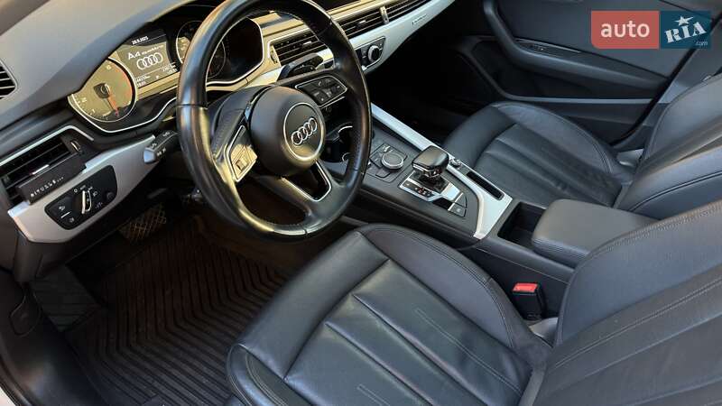 Седан Audi A4 2016 в Одессе