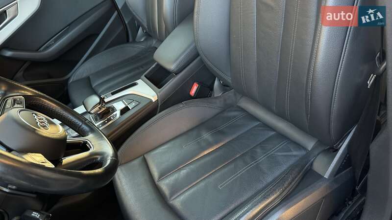 Седан Audi A4 2016 в Одессе