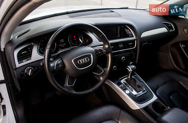 Седан Audi A4 2014 в 
