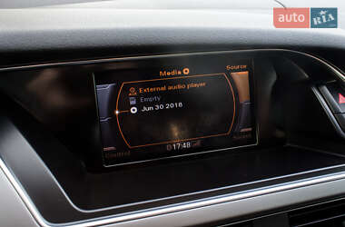 Седан Audi A4 2014 в 