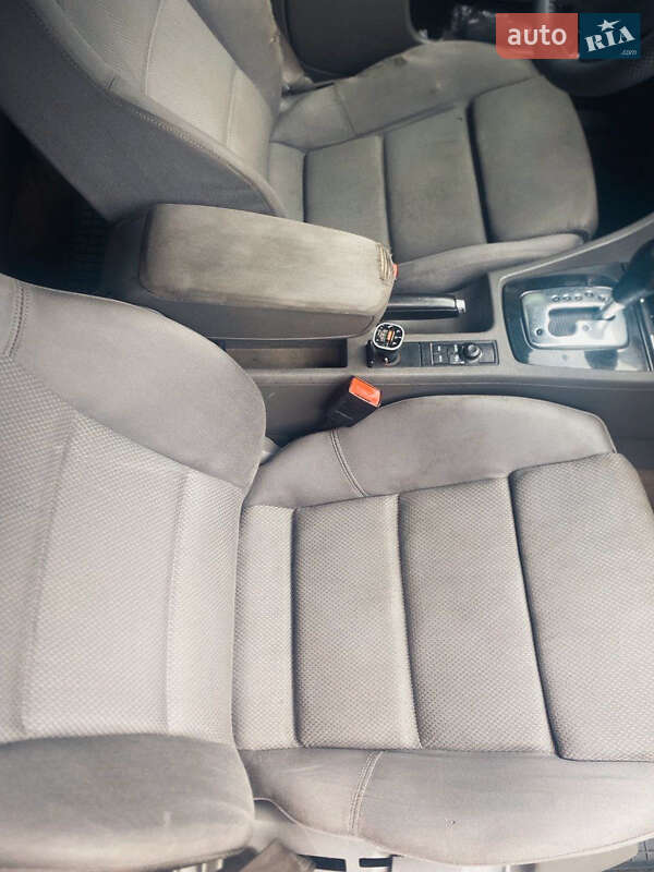 Универсал Audi A4 2001 в Жидачове