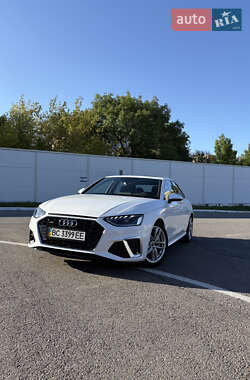 Audi A4 2024