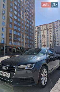 Седан Audi A4 2017 в 