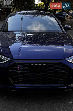 Audi A4 2021