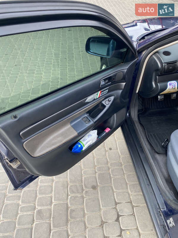 Седан Audi A4 1997 в Кривому Розі