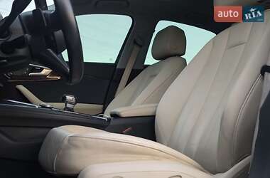 Седан Audi A4 2016 в 