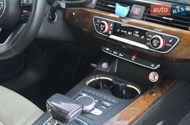 Седан Audi A4 2016 в 