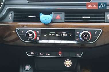 Седан Audi A4 2016 в 