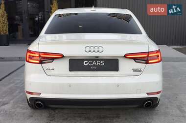 Седан Audi A4 2016 в 