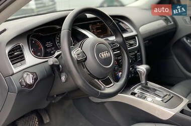 Седан Audi A4 2015 в 