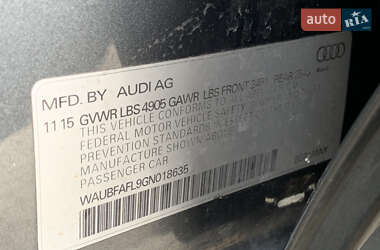 Седан Audi A4 2015 в 