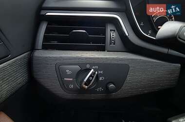 Седан Audi A4 2016 в 