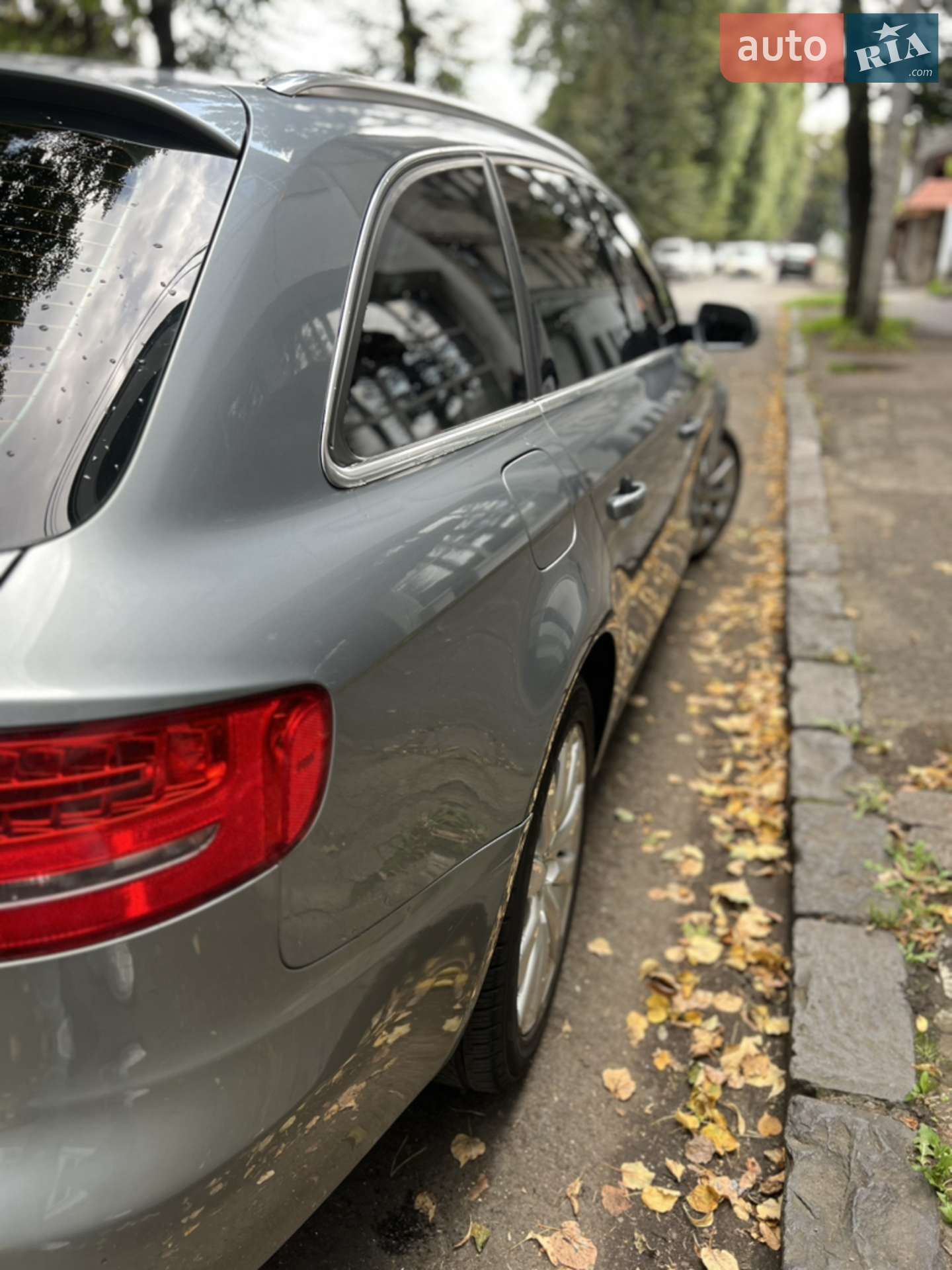 2010 Audi A4 - мініатюра 6