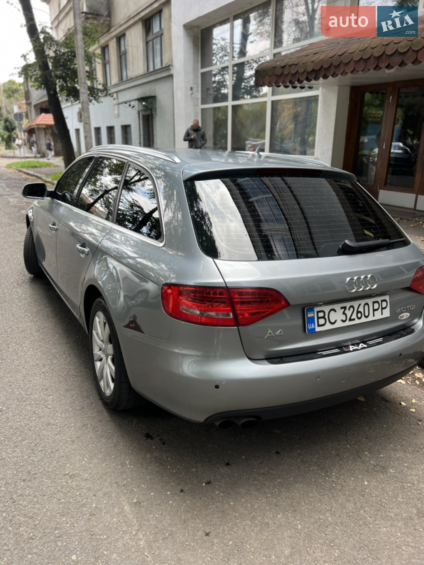 2010 Audi A4 - мініатюра 12