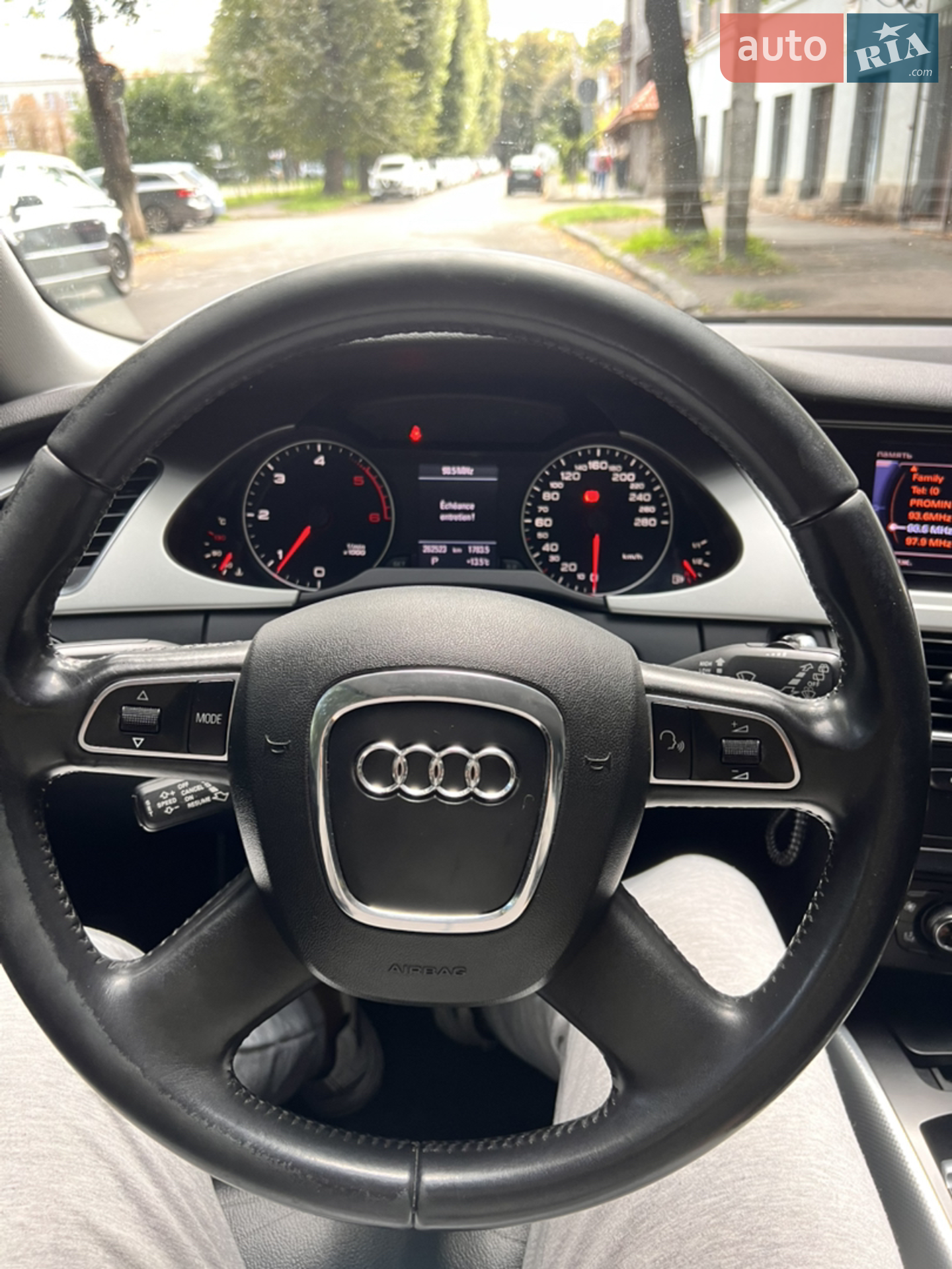 2010 Audi A4 - мініатюра 19