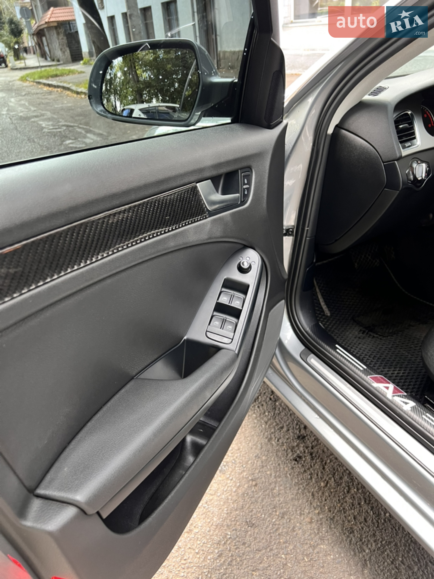 2010 Audi A4 - мініатюра 28