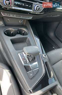 Седан Audi A4 2024 в 