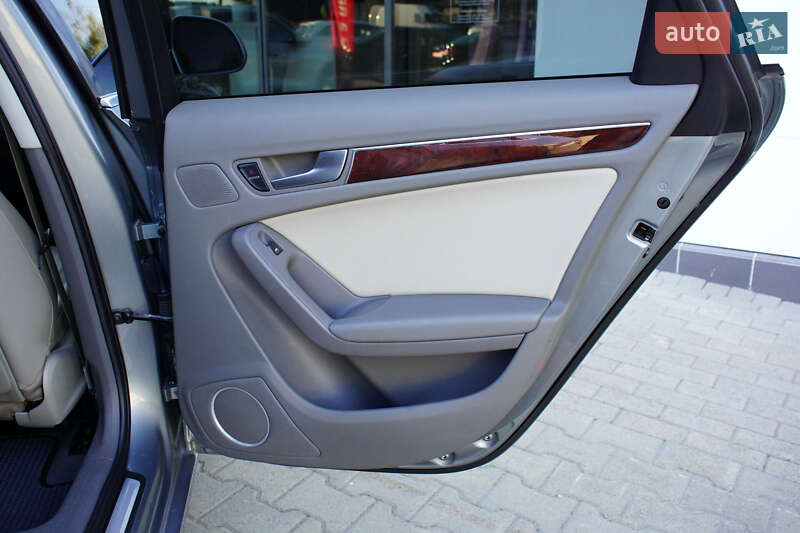 Универсал Audi A4 2009 в Житомире