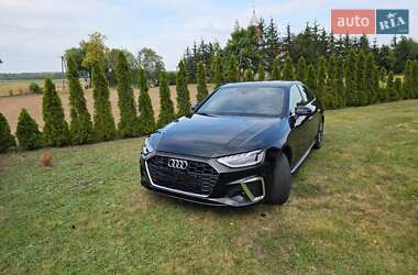 Седан Audi A4 2022 в Києві