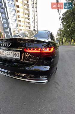 Седан Audi A4 2020 в 