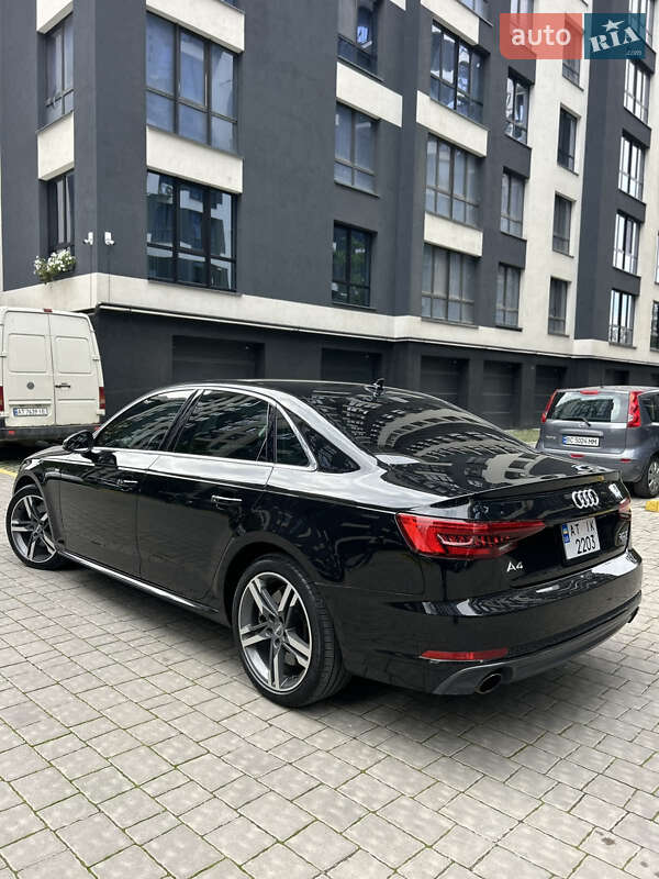 Седан Audi A4 2016 в Ивано-Франковске