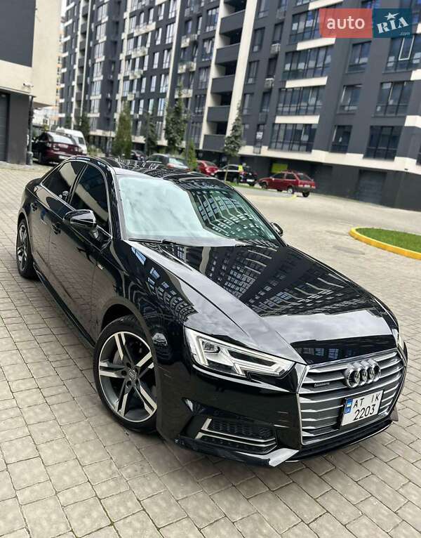 Седан Audi A4 2016 в Ивано-Франковске