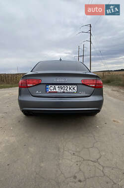 Седан Audi A4 2014 в 