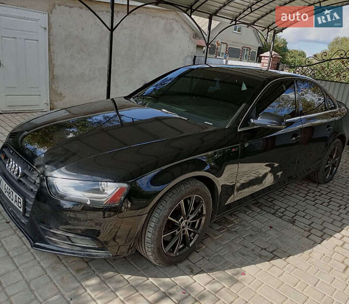 Седан Audi A4 2013 в Романківцях