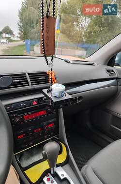 Универсал Audi A4 2004 в 