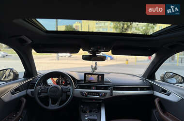 Седан Audi A4 2016 в 
