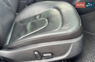 Седан Audi A4 2011 в 