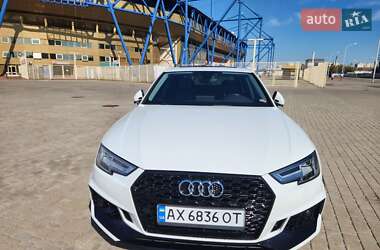 Седан Audi A4 2018 в 