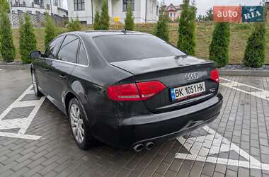 Седан Audi A4 2010 в 