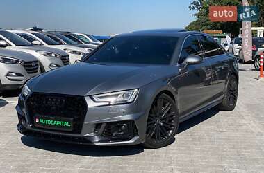 Седан Audi A4 2016 в 