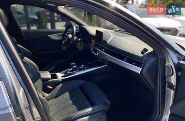 Седан Audi A4 2016 в 